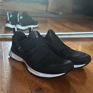 Tiem Slipstream Spin/Cycling Shoes (Black-Black) with Cleats